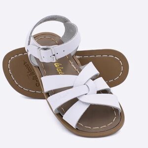 Salt water sandals, baby/toddler size 5, white leather, minimal wear